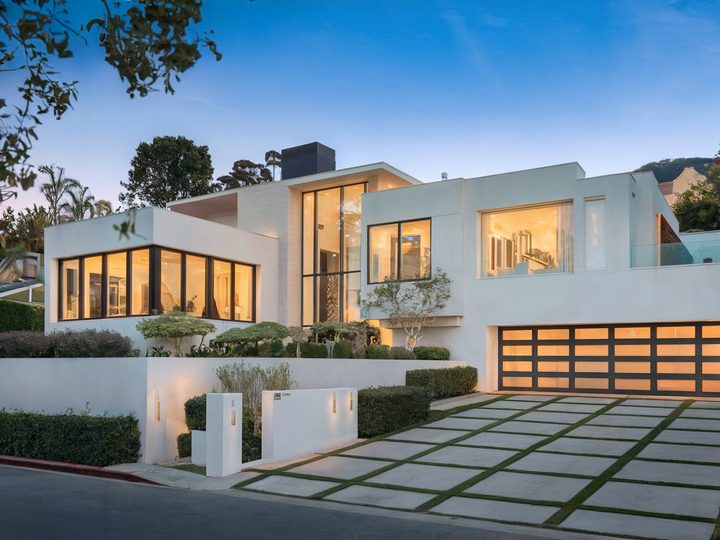 Recently remodeled rental property on the Los Angeles Westside